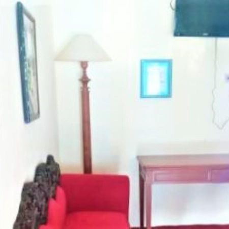 Wisma&Kantin Amanda Mojokerto Bagian luar foto