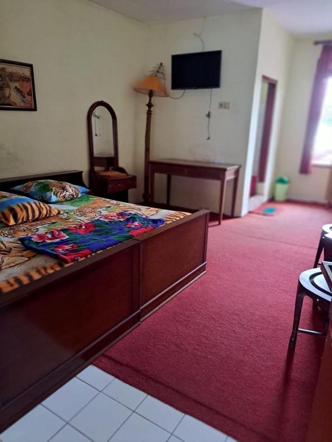 Wisma&Kantin Amanda Mojokerto Bagian luar foto
